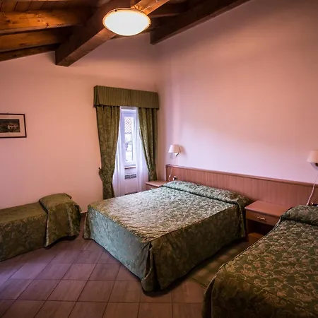 Szálloda La Veranda 3*