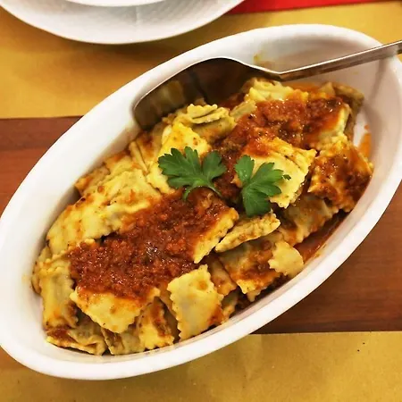 凉廊旅馆 酒店 Tavarone