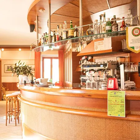 凉廊旅馆 酒店