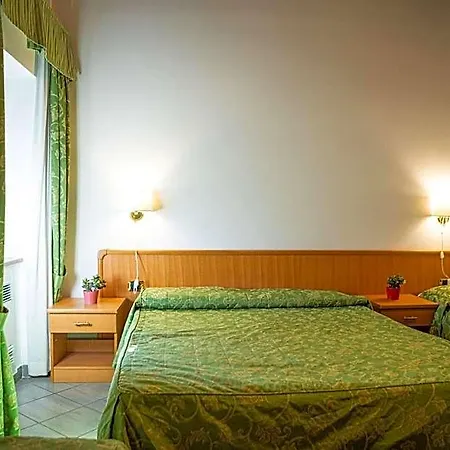 La Veranda 3* Tavarone