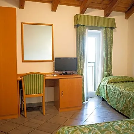 La Veranda 3* Tavarone