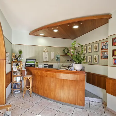 La Veranda 3* Tavarone